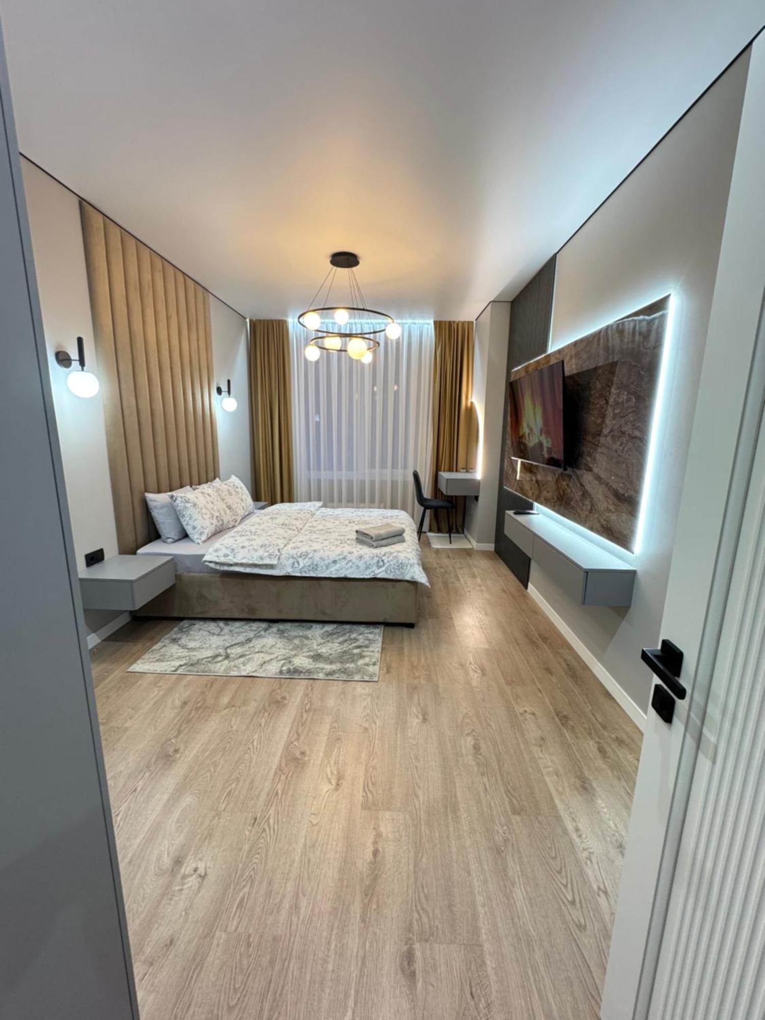 Two Bedroom Apartment In The Center, With Parking, Address Avram Iancu 32 Кишинёв Экстерьер фото